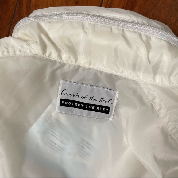 Friends Of The Reef hooded windbreaker - Picture 6 of 7
